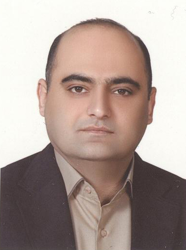 محمود ستاری